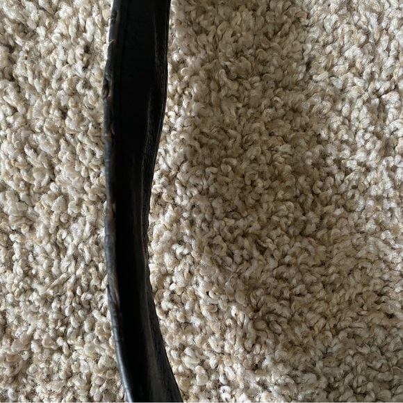 Tory Burch Shoulder Bag - Picture 5 of 9